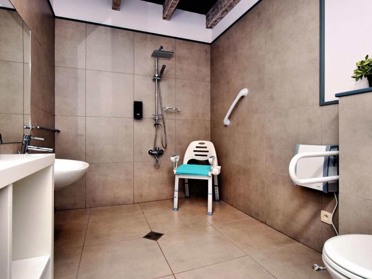 Beautiful Villa With Heated Outdoor Pool Manhay 外观 照片